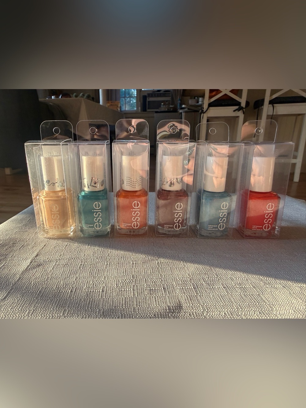 Essie Nail Polish 6-Piece Mixed Color Set Full Size Vegan New in Boxes